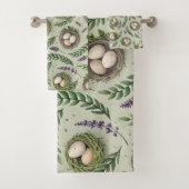 Simple Sage Green Easter Eggs Lavender Nest Bad Handdoek (Insitu)