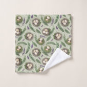 Simple Sage Green Easter Eggs Lavender Nest Bad Handdoek (Wasdoekje)