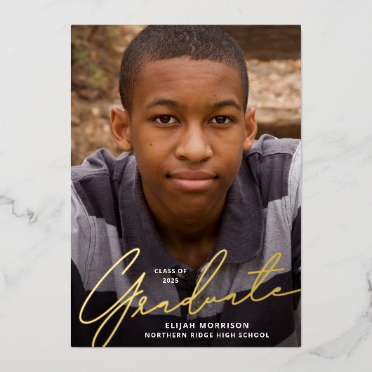 Simple Script Gold Foil Photo Graduparty Folie Uitnodiging (Voorkant)