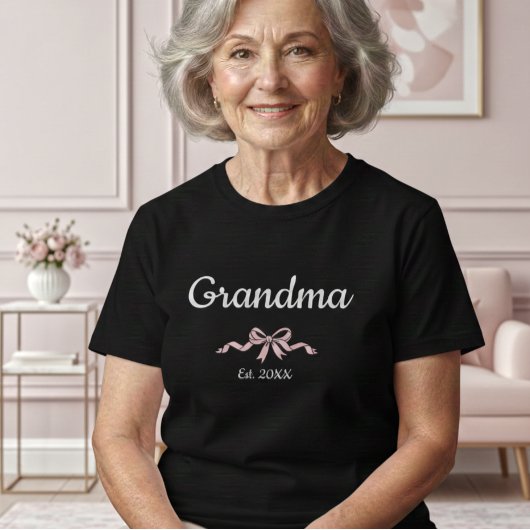 Simple Script Grandma Est. Year Pink Bow T-shirt