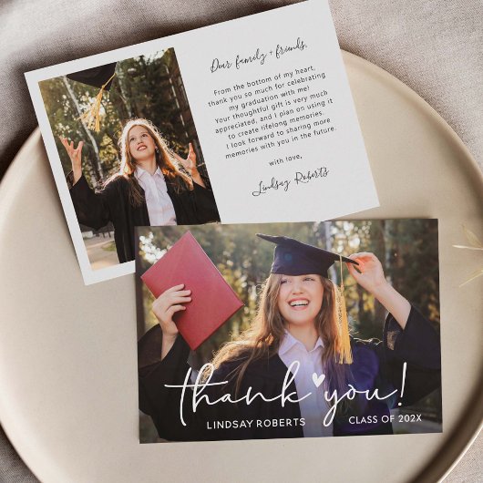 Simple Script Love Heart Afstuderen Foto Bedankkaart