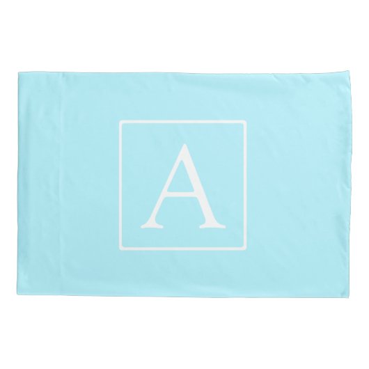 Simple Sky Blue Monogram Kussensloop (Achterkant)