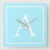 Simple Sky Blue Monogram Vierkante Klok (Voorkant)