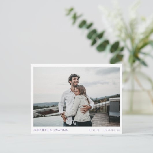 Simple Stylish Modern Photo Wedding Save the Date Uitnodiging Briefkaart (Staand voorkant)