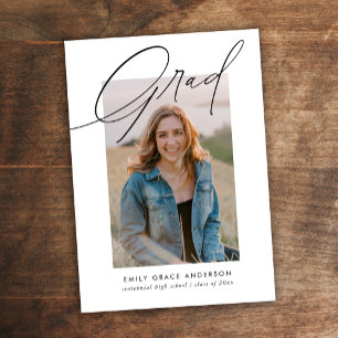 Simple Trendy Calligraphy Three Photo Afstuderen Aankondiging