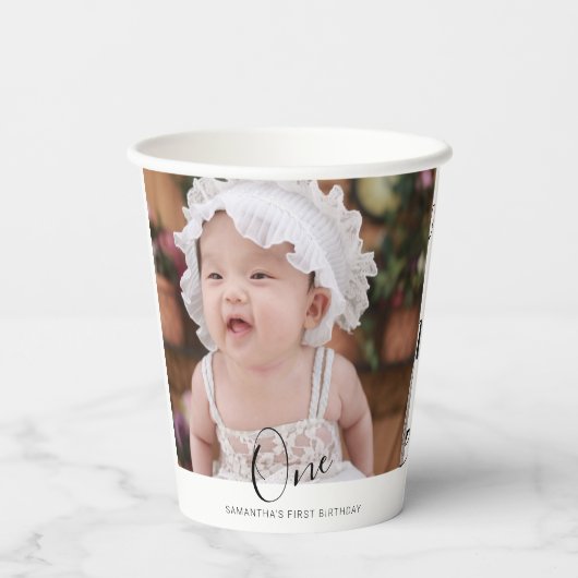 Simple Typography Photo First Birthday Papieren Bekers (Achterkant)