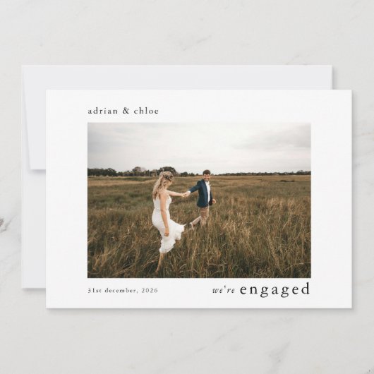 Simple We're Engaged Photo Engagement Party Aankondiging (Voorkant)