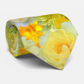 Simple Yellow Floral Wedding Groomsmen Collection Stropdas (Opgerold)