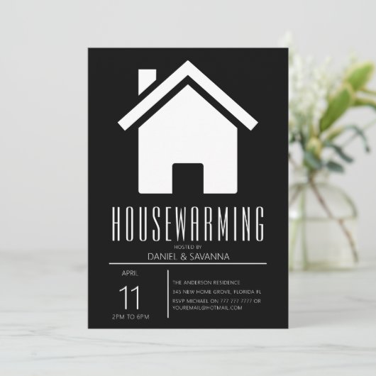Simplistic Black & White Housewarming Party Kaart (Staand voorkant)
