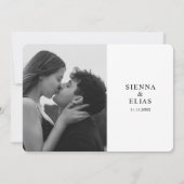 Simplistische moderne zwart-wit foto opslaan van d save the date (Achterkant)