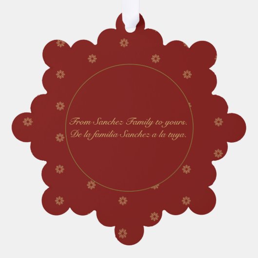 Simplistische Rode en Gouden Kerstmis Tweetalig Ornament Kaart (Achterkant)