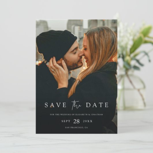 Simply Chic Bewaar de Datum uitnodiging met foto (Staand voorkant)