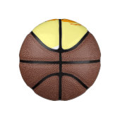 Sinaasappel citrusvruchten die met klauterdansen basketbal (Rechts)