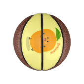 Sinaasappel citrusvruchten die met klauterdansen basketbal (Verticaal)