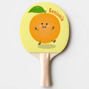 Sinaasappel citrusvruchten die met klauterdansen tafeltennisbatje