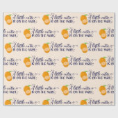 Sinaasappel een beetje cutie Baby shower inpakpapi Cadeaupapier (Vlak)