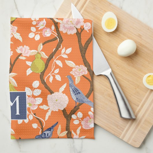 Sinaasappel en Blauw Chinoiserie Vogels Monogram Theedoek (Quarter Fold)