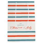 Sinaasappel en Blauwe Strepen Kerstmis in Juli Zom Medium Cadeauzakje (Achterkant)