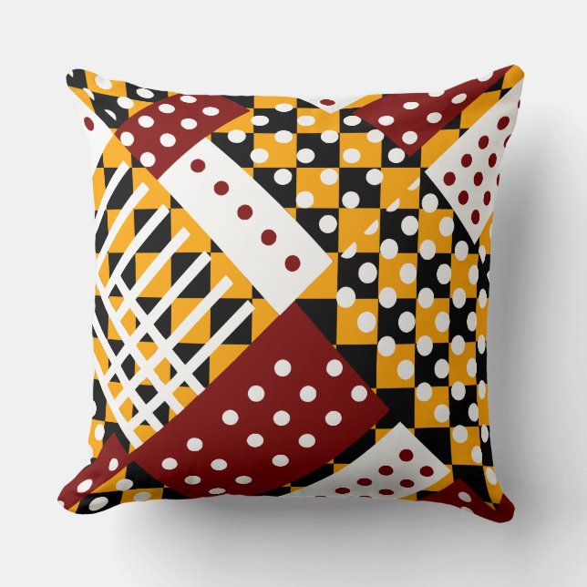 Sinaasappel en donkerrood kussen (Voorkant)