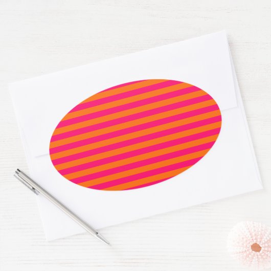 Sinaasappel en Fuchsia Stripe Ovale Sticker (Envelop)