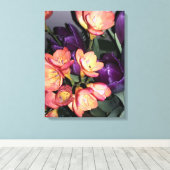 Sinaasappel en paarse bloemen canvas afdruk (Insitu (Houten vloer))