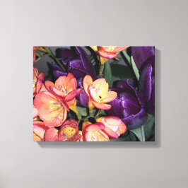 Sinaasappel en paarse bloemen canvas afdruk
