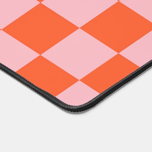 Sinaasappel en Roze Checkerboard Patroon Bureaumat (Hoek)