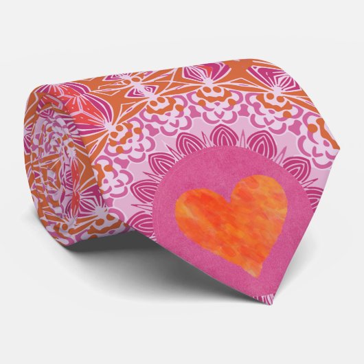 Sinaasappel en Roze Mandala Patroon met harten Stropdas (Opgerold)