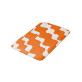Sinaasappel en witte schuine golven patroon badmat (Gekanteld)