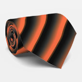 Sinaasappel en zwart stropdas (Opgerold)