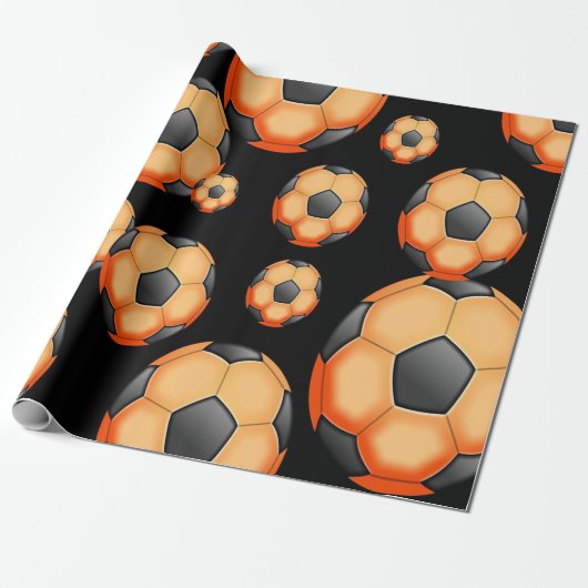 Sinaasappel en zwart Voetbal cadeau Cadeaupapier (Uitgerold)