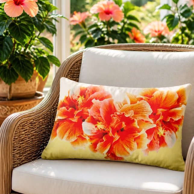 Sinaasappel Hibiscus Lage Rug Kussen (Geel) (Creator heeft geüpload)