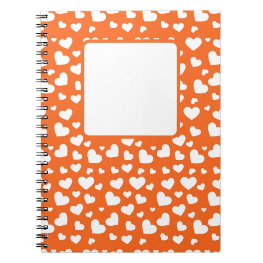 SINAASAPPEL MET WITTE VALENTIJN LIEFDE HARTEN NOTITIEBOEK (Voorkant)