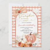 Sinaasappel Onze kleine pompoen wordt een verjaard Kaart (Voorkant)