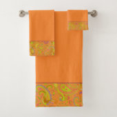Sinaasappel paisley rand bad handdoek (Insitu)