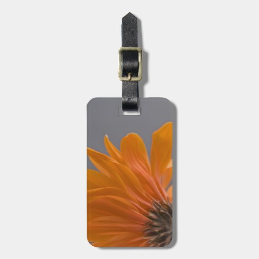 Sinaasappelkleurige Gerber Madeliefje Bloem Bagagelabel (Voorkant verticaal)