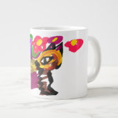 Sinaaspoes herstelt grote koffiekop (Voorkant rechts)