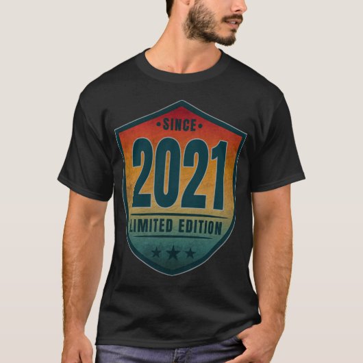 Sinds 2021 Limited Edition Vintage Retro Zonsonder T-shirt (Voorkant)