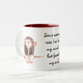 Sinds de eigenaar van ratten... tweekleurige koffiemok (Voorkant links)