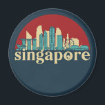 Singapore  City Skyline Cityscape Art Magneet<br><div class="desc">en retro-stadsplan met prachtige skyline, toeristische attractie en cityscape art. Koelwolkenkrabber en bouwartikelen voor silhouette-illustratie voor toeristen en reizigers. Perfect als souvenir om terug naar huis te brengen wanneer je over de hele wereld reist. Bespaar de herinnering aan uw reis en vakantie met familie en vrienden. De achtergrondkleur kan aan...</div>