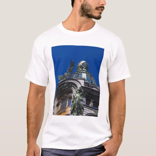 Singer Building, detail T-shirt (Voorkant)