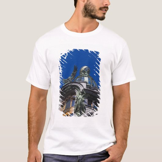 Singer Building, detail T-shirt (Voorkant)
