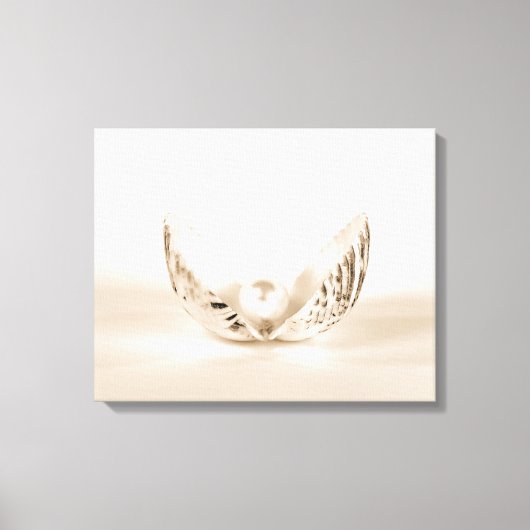 Single Pearl in Seashell Poster Canvas Afdruk (Voorkant)
