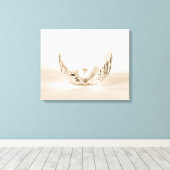 Single Pearl in Seashell Poster Canvas Afdruk (Insitu (Houten vloer))