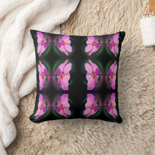 Single Pink Cosmos Flower Abstract Pattern Kussen