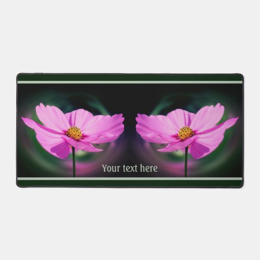 Single Pink Cosmos Wildflower Aangepast Bureaumat (Voorkant)