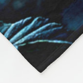 Single Red Bloom Focus Design Fleece Deken (Hoek)