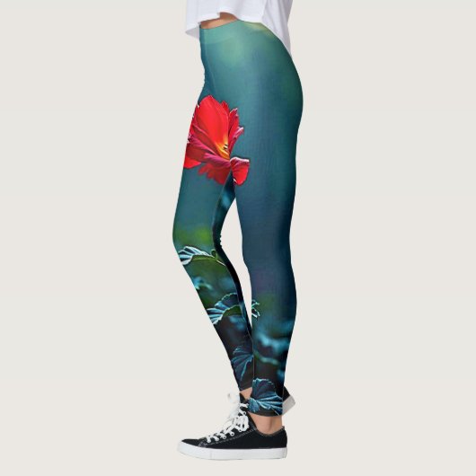 Single Red Bloom Focus Design Leggings (Links)