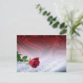 Single roos op bladmuziek - aanpasbaar briefkaart (Staand voorkant)