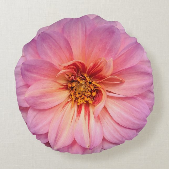 Single Roze en Paarse Zinnia Flower Round Pillow Rond Kussen (Achterkant)